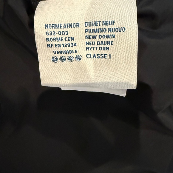 Moncler Boys Size 14 Camo Puffer - Picture 5 of 13